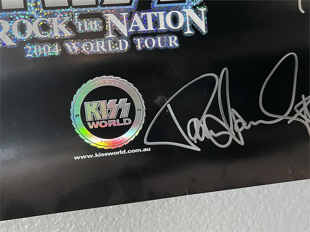 Gene Simmons Auctions - 2004 Rock The Nation Tour - KISSWorld